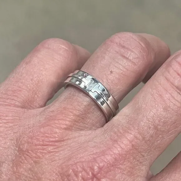 Tiffany & Co. Sterling Silver Band 7.5 - Picture 1 of 12